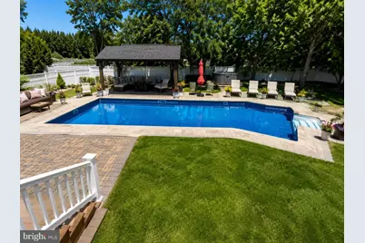 312 Bon Air Drive, Monroe Township, NJ 08094 - Photo 4