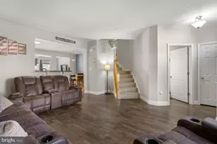 465 Concetta Dr, East Greenwich Township, NJ 08061 - Photo 4
