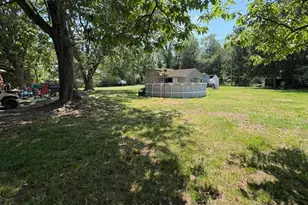 1879 York Ave, Monroe Township, NJ 08094 - Photo 12