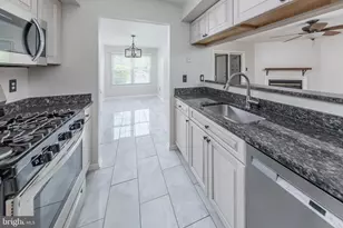 306 Georgia Ct, Sewell, NJ 08080 - Photo 8