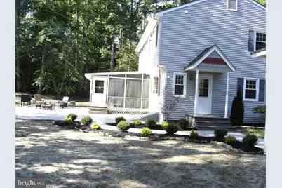 1306 Commissioners Road, Harrison Township, NJ 08062 - Photo 2