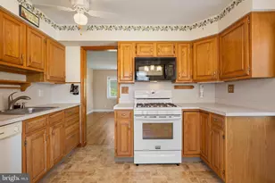 226 Evergreen Ave, Mantua, NJ 08051 - Photo 16