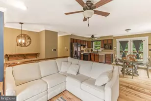 565 Central Ave, Franklin Township, NJ 08322 - Photo 6