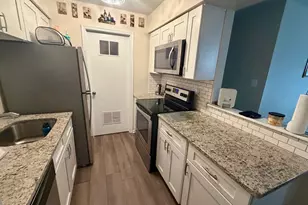 64 Dover Ct, Blackwood, NJ 08012 - Photo 4