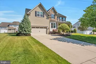 74 Candlewood Rd, Monroe Township, NJ 08094 - Photo 2