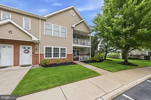 11 Pristine Pl, Sewell, NJ 08080 - Photo 2
