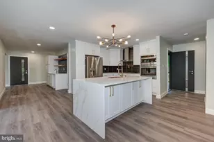 2429 Sunnyhill Ave, Monroe Township, NJ 08094 - Photo 6