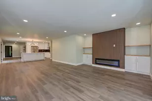 2429 Sunnyhill Ave, Monroe Township, NJ 08094 - Photo 12