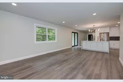 2429 Sunnyhill Avenue, Monroe Township, NJ 08094 - Photo 16