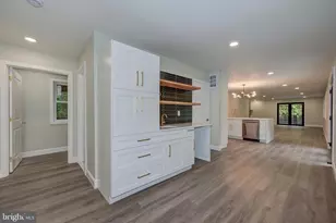 2429 Sunnyhill Ave, Monroe Township, NJ 08094 - Photo 20