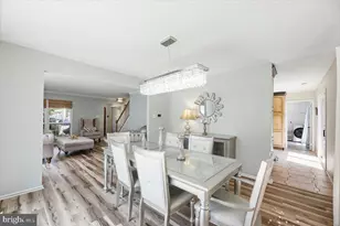 207 Dickens Ct, Monroe Township, NJ 08094 - Photo 12