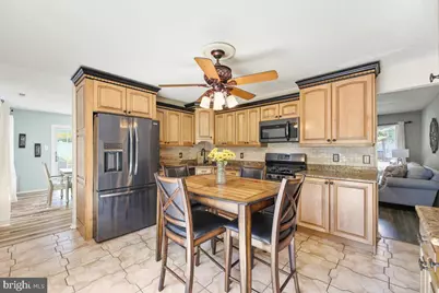 207 Dickens Court, Monroe Township, NJ 08094 - Photo 14