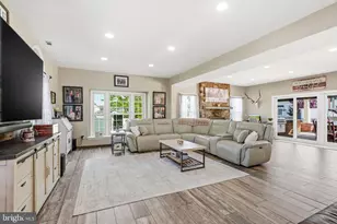 6 Williamsburg Ct, Sewell, NJ 08080 - Photo 10