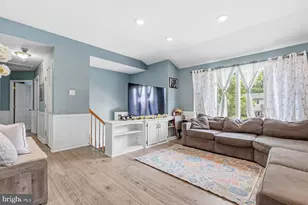 113 Howard Dr, Monroe Township, NJ 08094 - Photo 4