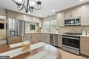 7 Fairmount Dr, Sicklerville, NJ 08081 - Photo 10