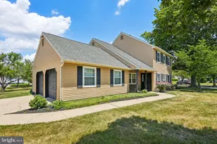 7 Fairmount Dr, Sicklerville, NJ 08081 - Photo 2