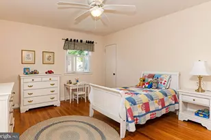 146 N Maple St, Woodbury, NJ 08096 - Photo 30