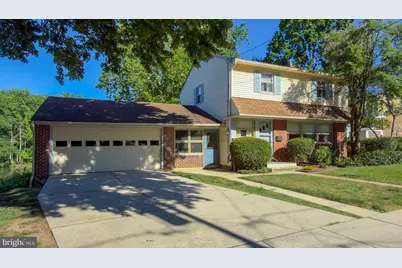 146 N Maple Street, Woodbury, NJ 08096 - Photo 2