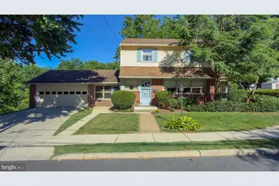 146 N Maple Street, Woodbury, NJ 08096 - Photo 1