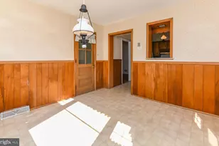 146 N Maple St, Woodbury, NJ 08096 - Photo 18