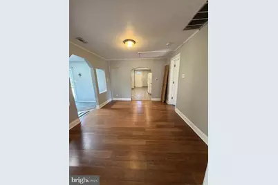 1145 Hessian, West Deptford, NJ 08093 - Photo 6