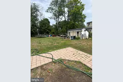 1145 Hessian, West Deptford, NJ 08093 - Photo 18