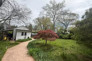 46 Lake Dr, Woodbury, NJ 08096 - Photo 2