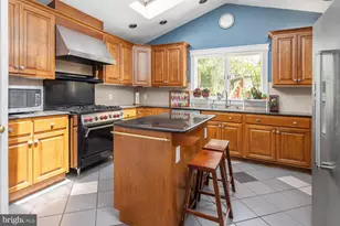 46 Lake Dr, Woodbury, NJ 08096 - Photo 10