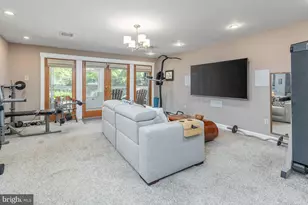 46 Lake Dr, Woodbury, NJ 08096 - Photo 12