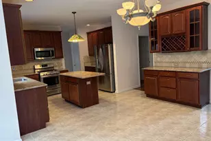 2 Carrington Ct, Sewell, NJ 08080 - Photo 2