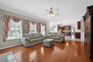 2 Carrington Ct, Sewell, NJ 08080 - Photo 8