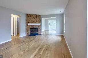 27 Kelly Dr, Deptford, NJ 08096 - Photo 2