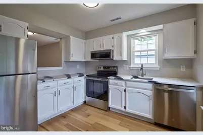27 Kelly Drive, Deptford, NJ 08096 - Photo 6