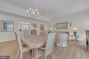 801 Freeport Way, Monroe Township, NJ 08094 - Photo 8