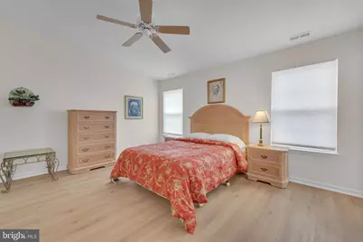 801 Freeport Way, Monroe Township, NJ 08094 - Photo 18