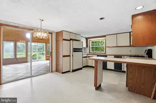 1413 Peden Ave, West Deptford Township, NJ 08093 - Photo 8