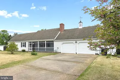 127 Bell Avenue, East Greenwich Township, NJ 08061 - Photo 2