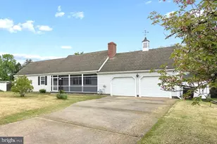 127 Bell Ave, East Greenwich Township, NJ 08061 - Photo 2