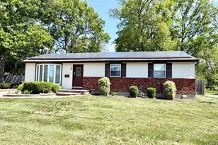 129 Harvard Pl, Monroe Township, NJ 08094 - Photo 2
