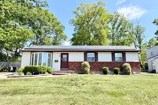 129 Harvard Pl, Monroe Township, NJ 08094 - Photo 1