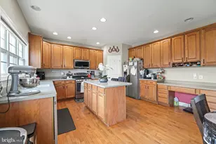 10 Tara Dr, Sewell, NJ 08080 - Photo 8