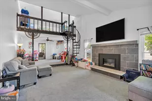 203 Georgetown Rd, Blackwood, NJ 08012 - Photo 8