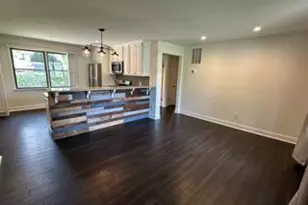 9 Centre Ave, West Deptford Township, NJ 08051 - Photo 4