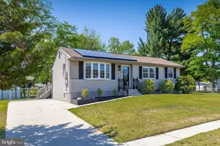 205 8th St, West Deptford, NJ 08086 - Photo 2