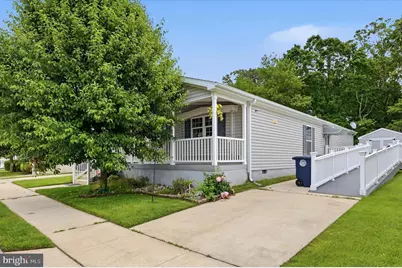 168 Dorian Drive, Monroe Township, NJ 08094 - Photo 2