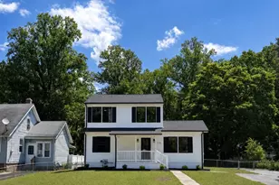55 Clinton Ave, Mantua, NJ 08051 - Photo 1