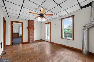 27 1st St, West Deptford, NJ 08086 - Photo 10