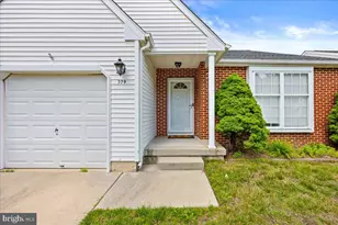 379 Barbados Dr, Monroe Township, NJ 08094 - Photo 4