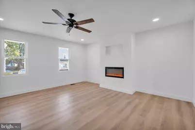 61 E Barber Avenue, Woodbury, NJ 08096 - Photo 4