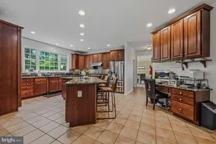 704 Rachel Dr, Franklin Township, NJ 08322 - Photo 8